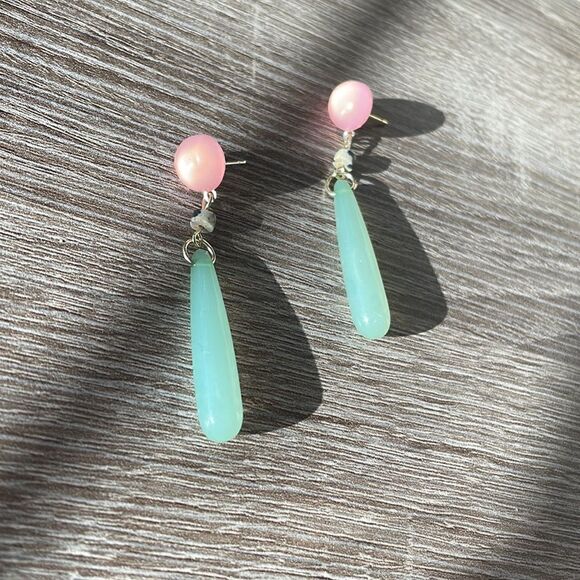 BohemianāpastelācolorādropāearringsāN44 - Picture 2 of 3